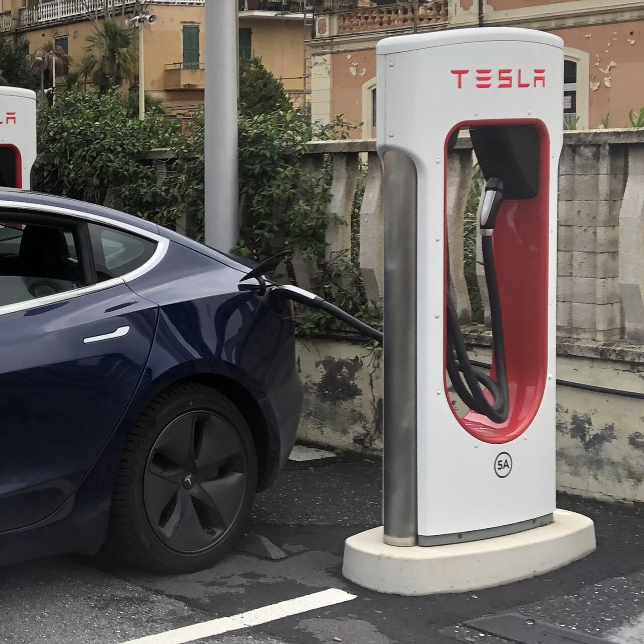 Forum Mobility Grows California Truck Charging Network