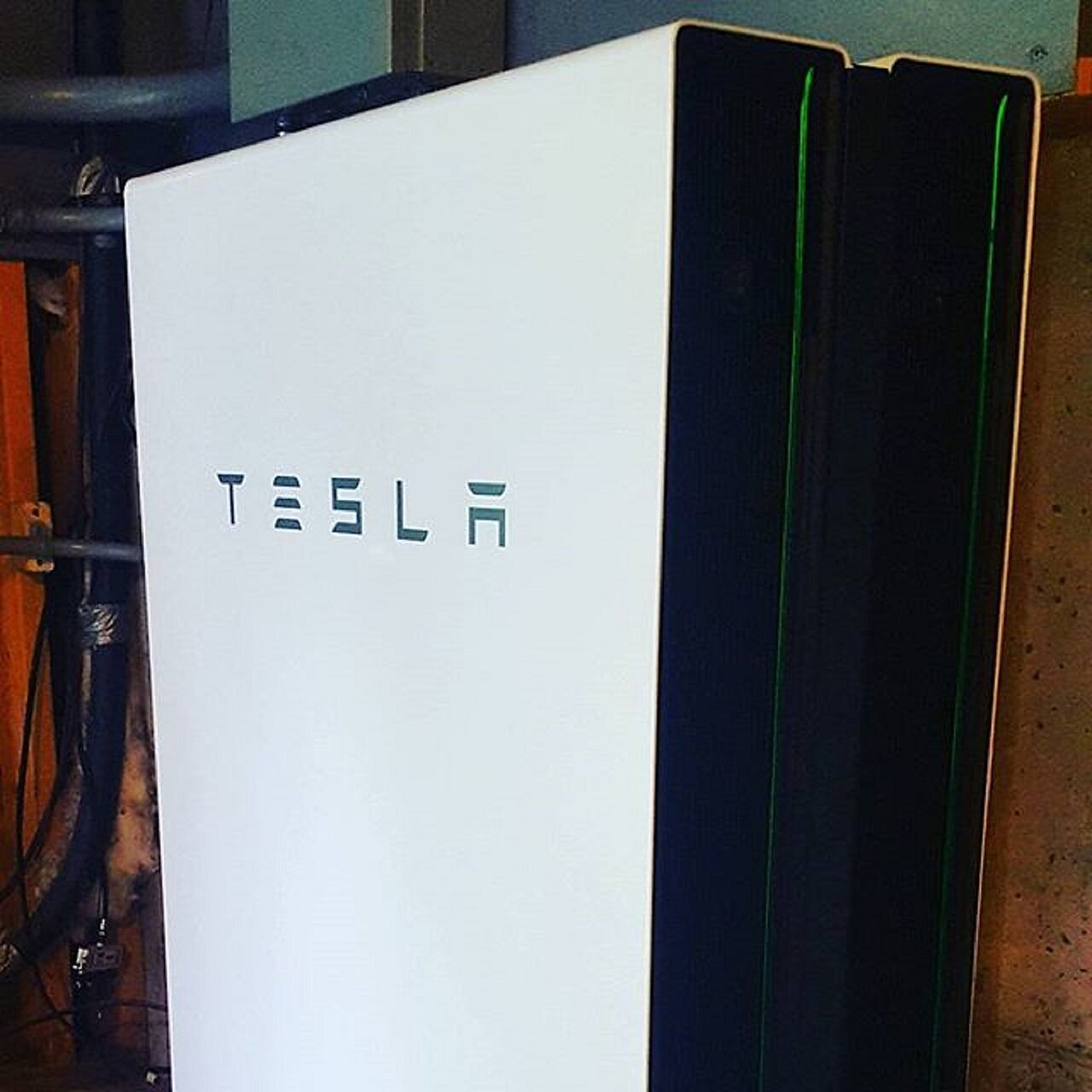 Sunrun, Tesla Home Batteries Dispatch Record 580 MW to California Grid