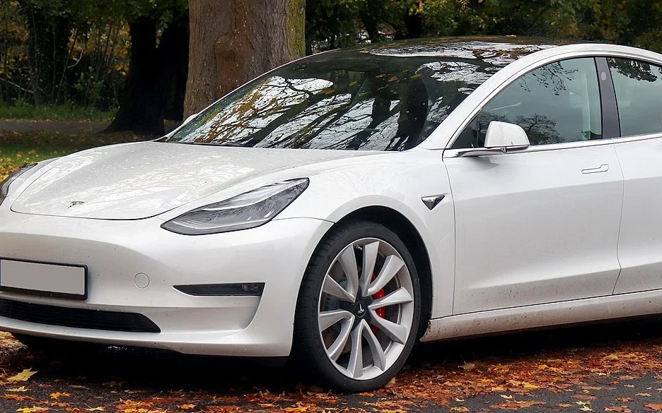 New Model 3 Highland Gets 400-Mile EPA Range